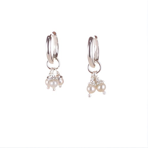 Klapp-Creolen mit Einhänger Trinity