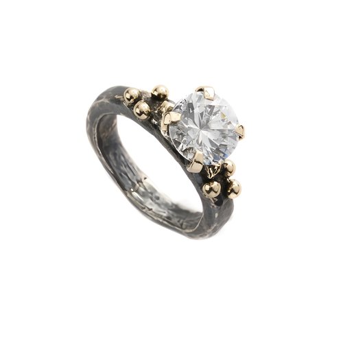 Ring Cinderella’s Crystal