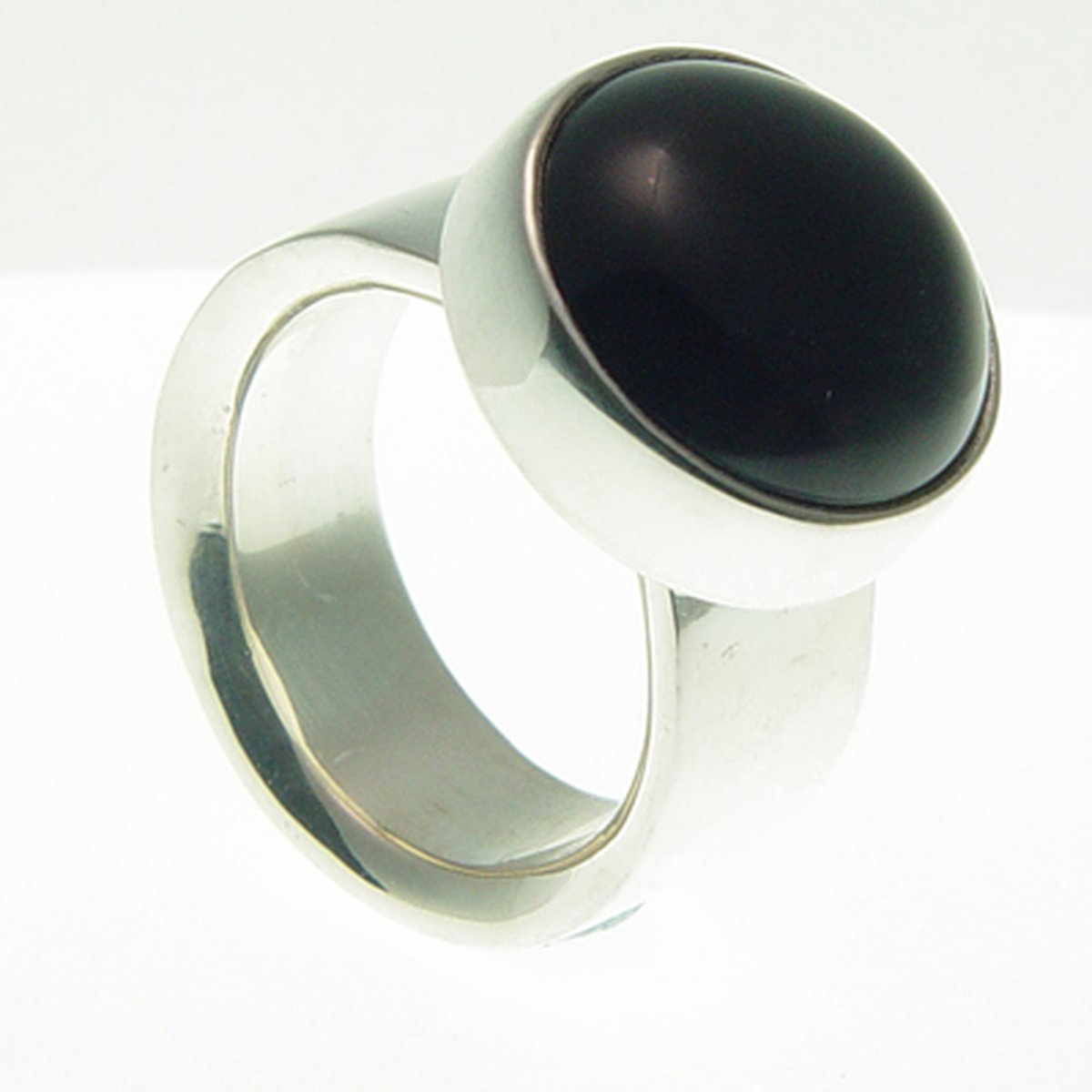 Ring Onyx Round Small