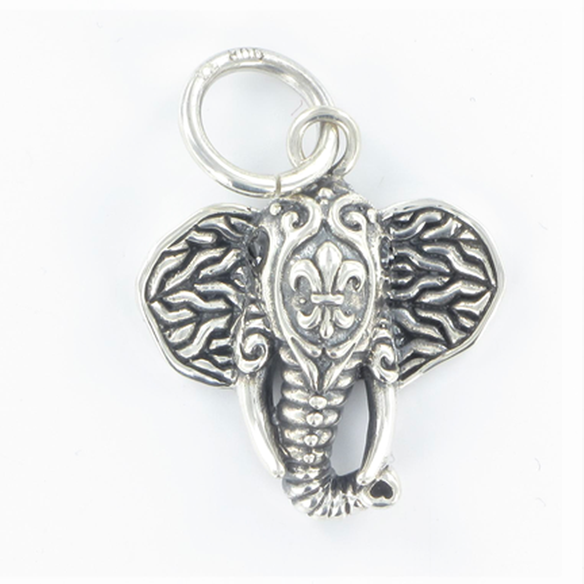 Tuning Elephant Head